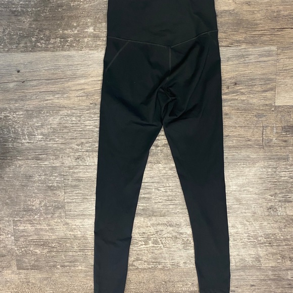 Girlfriend collective leggings - Picture 2 of 6